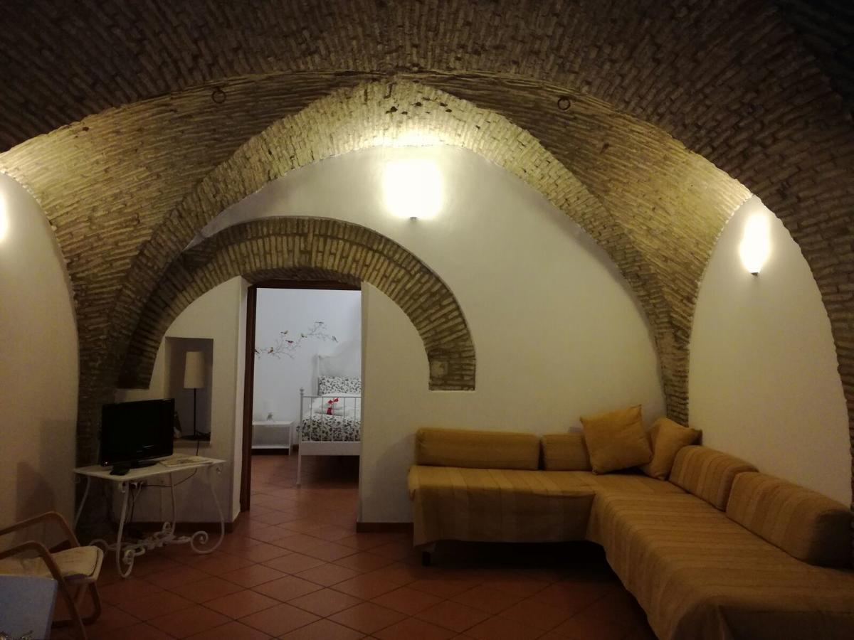 Svegliarsi Nei Borghi - La Patronale Acomodação com café da manhã Troia Exterior foto